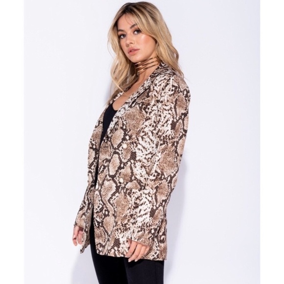 Chloé | Double Breasted Snake Blazer - Picture 3 of 8